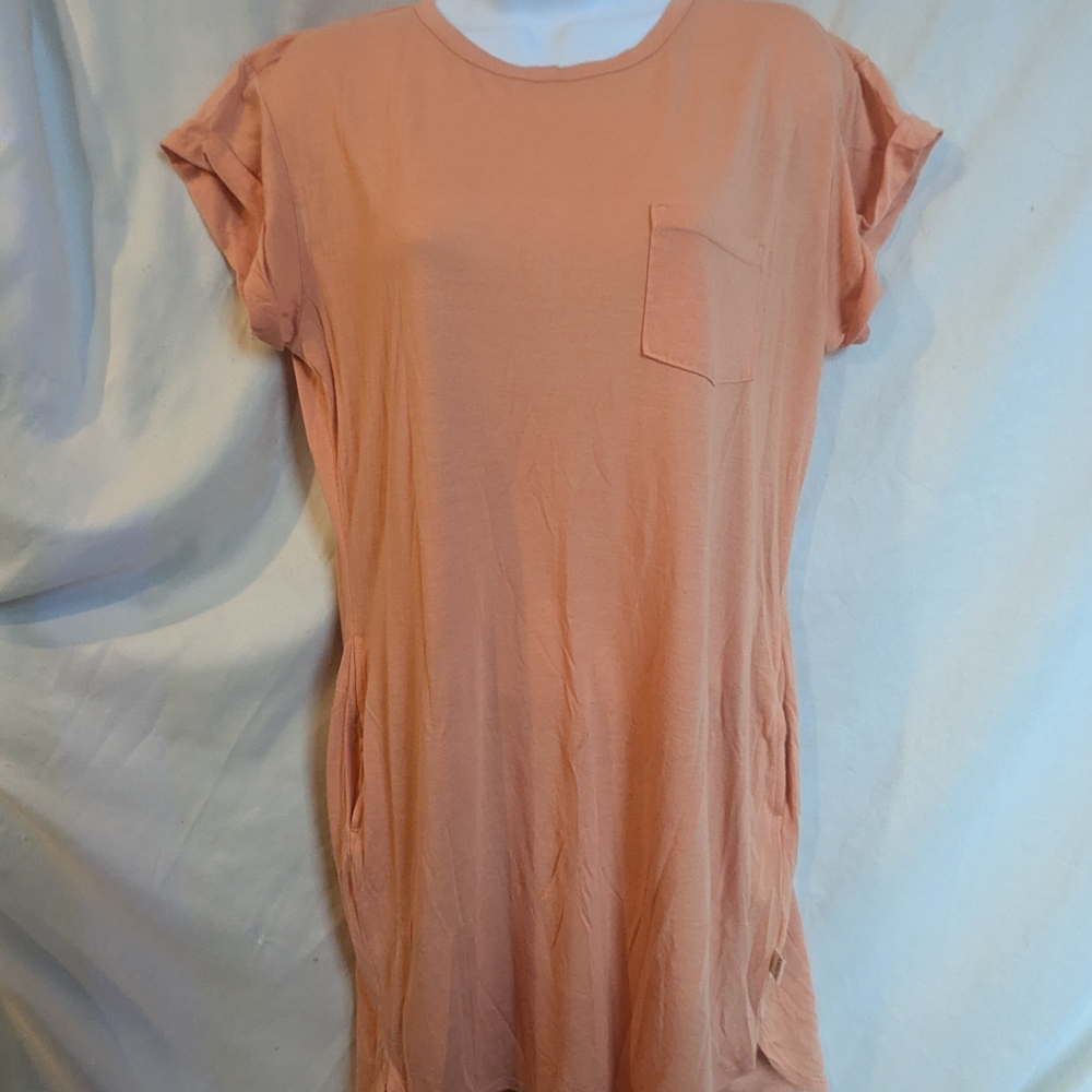 Magellan Outdoors Peach Short Sleeve Women's Tee dress